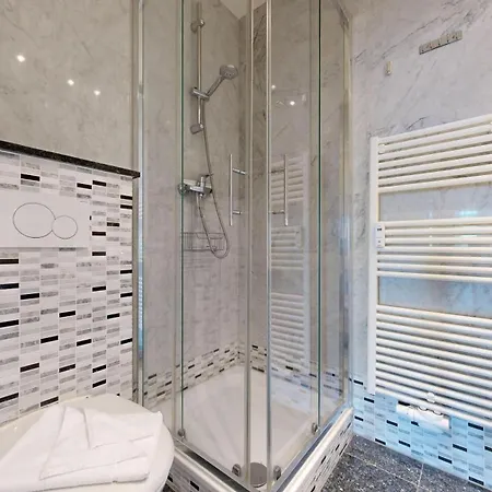 Sirene 13 Apartman Binz