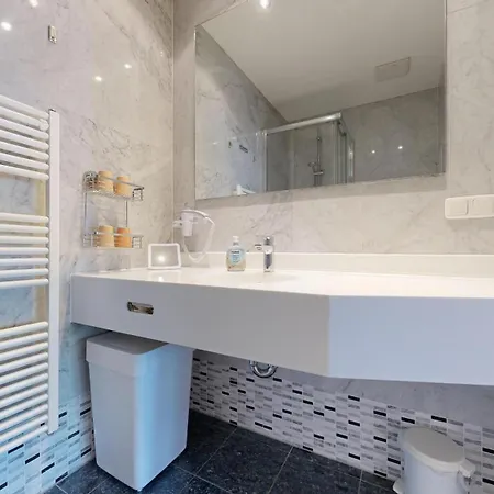Apartman Sirene 13